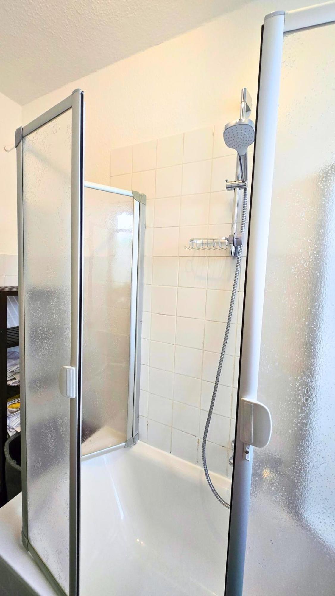 Beautiful Cozy 1-Room Apartment, Near Rhine Düsseldorf Dış mekan fotoğraf